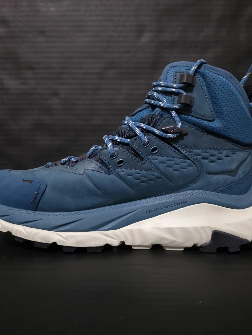 Hoka Womens Blue Coral Kaha 2 Gore Tex Hiking Boots Size 7.5 - Picture 3 of 10